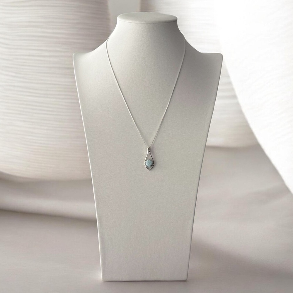 925 Sterling Silver Natural Larimar Teardrop Necklace! NEW! - Picture 3 of 5